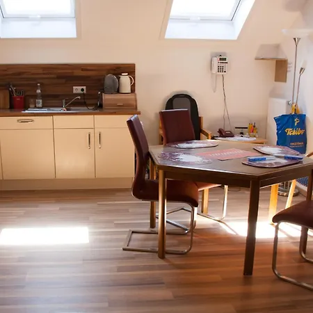Wohngemeinschaft Séjour chez l'habitant Allmersbach im Tal
